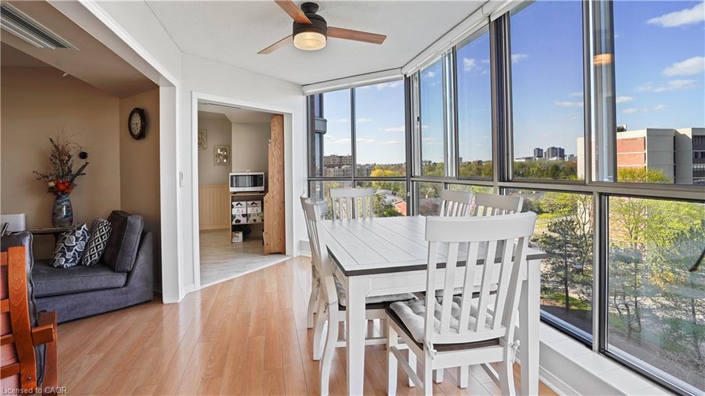 705-265 Westcourt Place, Waterloo, ON - Indoor Photo Showing Dining Room