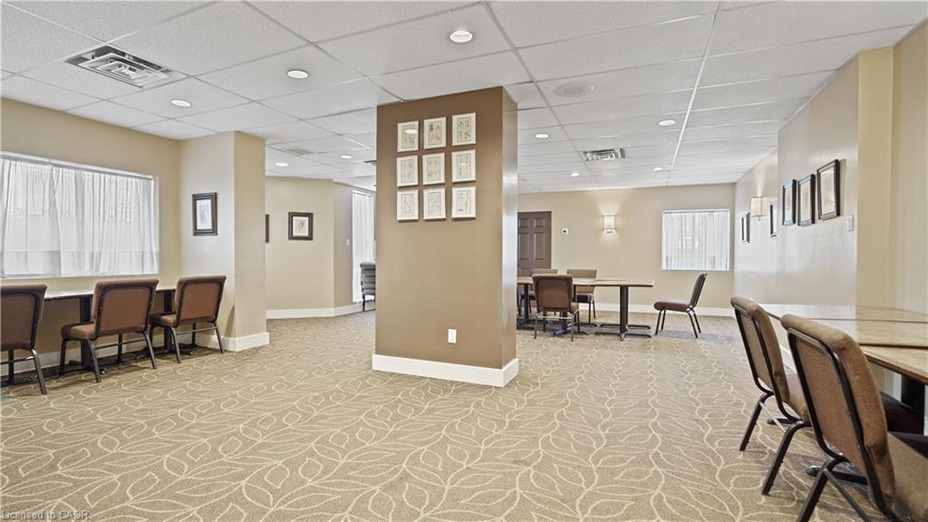 705-265 Westcourt Place, Waterloo, ON - Indoor