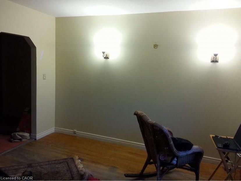 1373 Barton Street E, Hamilton, ON