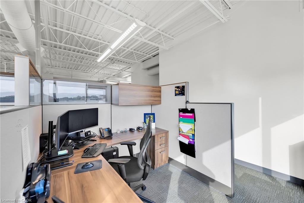 423-1100 South Service Road, Stoney Creek, ON