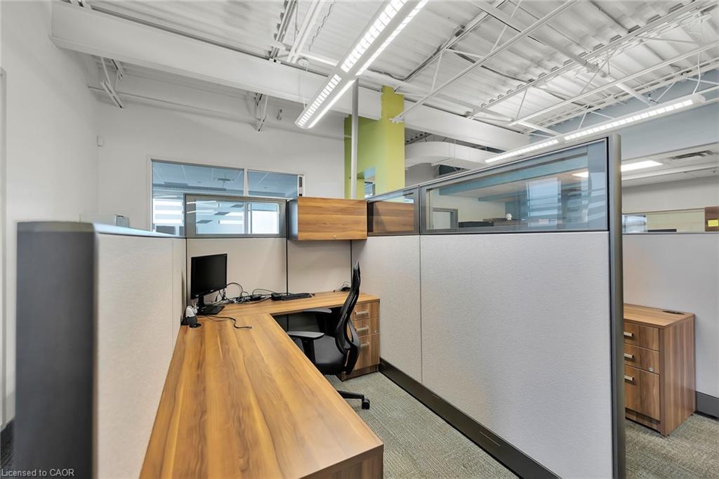 423-1100 South Service Road, Stoney Creek, ON