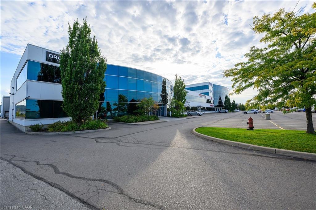 423-1100 South Service Road, Stoney Creek, ON