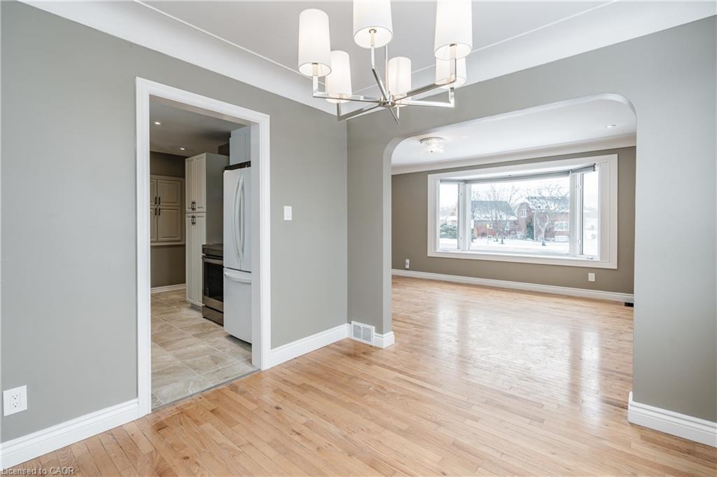 (Upper)-317 King Street E, Hamilton, ON - Indoor Photo Showing Other Room