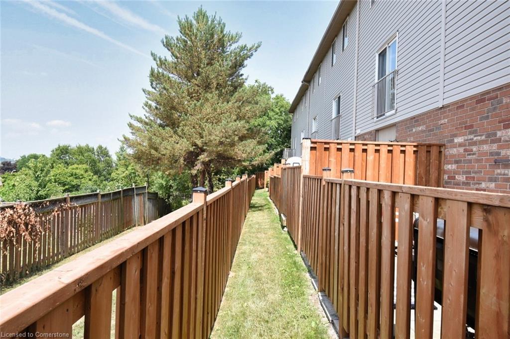 15-1336 Upper Sherman Avenue, Hamilton, ON - Outdoor With Exterior