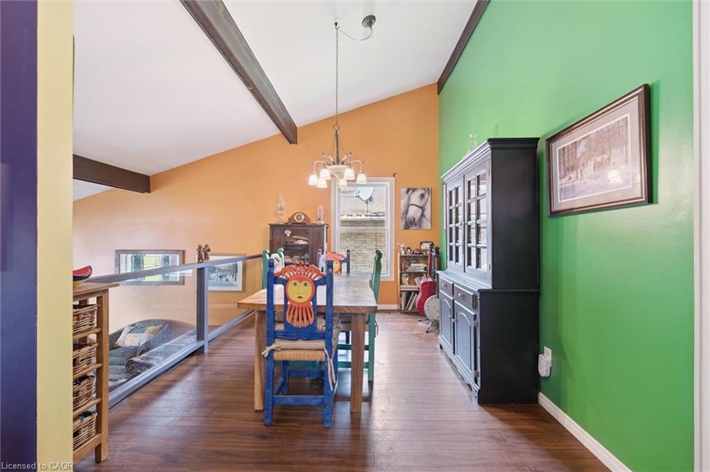 31 Saxony Circle, Cambridge, ON - Indoor