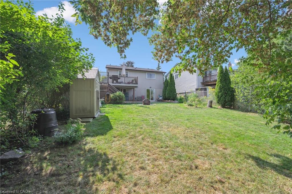 31 Saxony Circle, Cambridge, ON - Outdoor