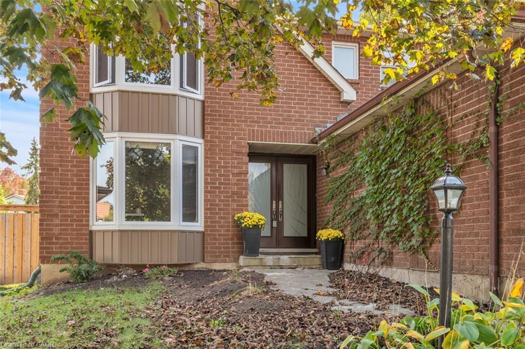 104 Valley Ridge Crescent, Waterloo, ON - Outdoor