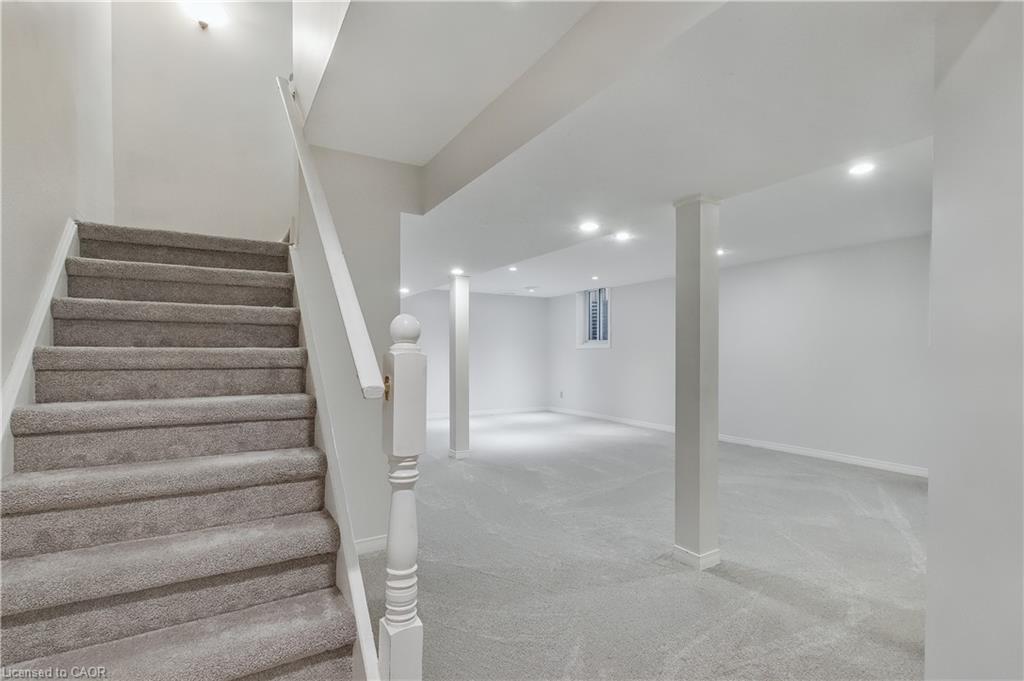 104 Valley Ridge Crescent, Waterloo, ON - Indoor Photo Showing Other Room