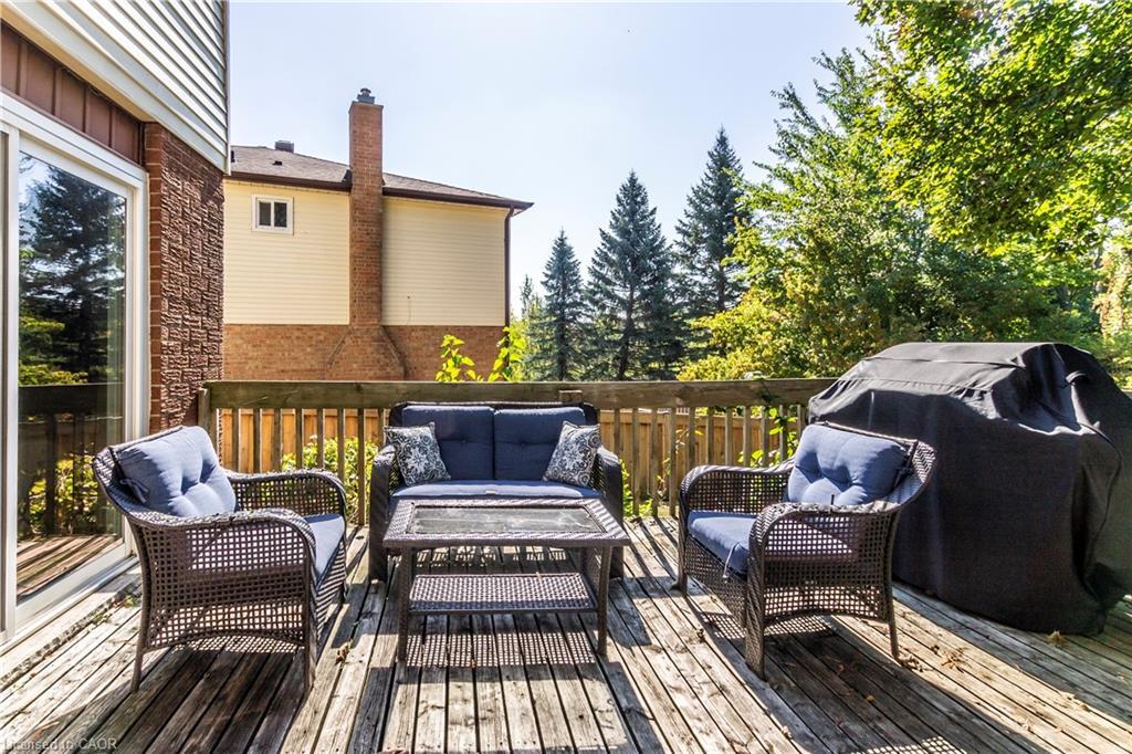 104 Valley Ridge Crescent, Waterloo, ON - Outdoor With Deck Patio Veranda With Exterior