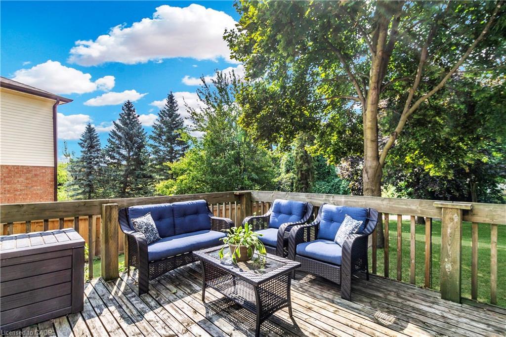 104 Valley Ridge Crescent, Waterloo, ON - Outdoor With Deck Patio Veranda