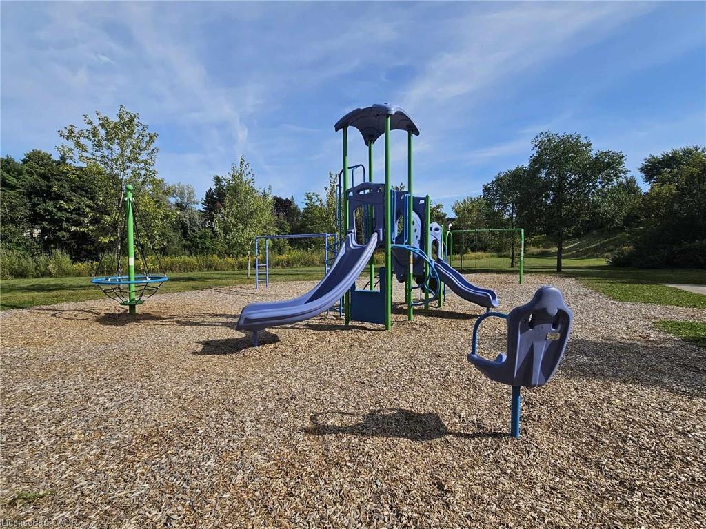 104 Valley Ridge Crescent, Waterloo, ON - Outdoor