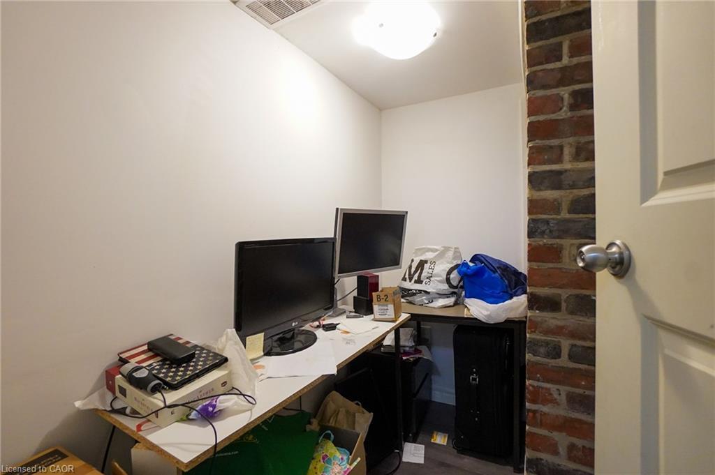 29 Cameo Avenue, Hamilton, ON - Indoor Photo Showing Office