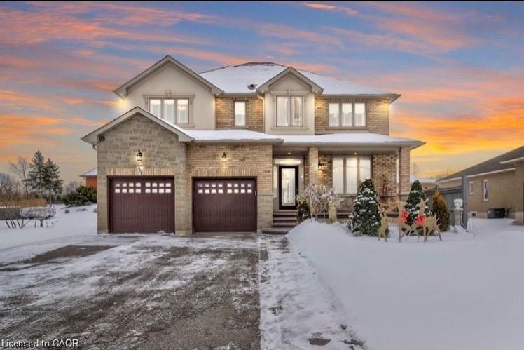 351 Highland Road W, Stoney Creek, ON - Outdoor