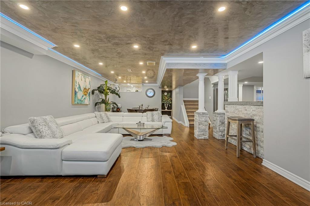 351 Highland Road W, Stoney Creek, ON - Indoor With Fireplace