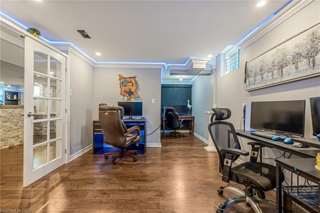 351 Highland Road W, Stoney Creek, ON - Indoor Photo Showing Office