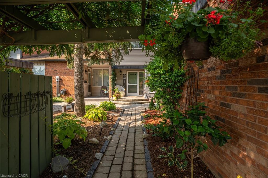 5-1560 Kerns Road, Burlington, ON - Outdoor With Deck Patio Veranda