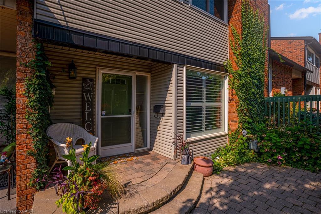 5-1560 Kerns Road, Burlington, ON - Outdoor With Deck Patio Veranda
