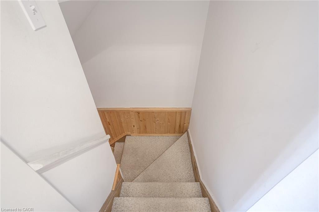 5-1560 Kerns Road, Burlington, ON - Indoor Photo Showing Other Room