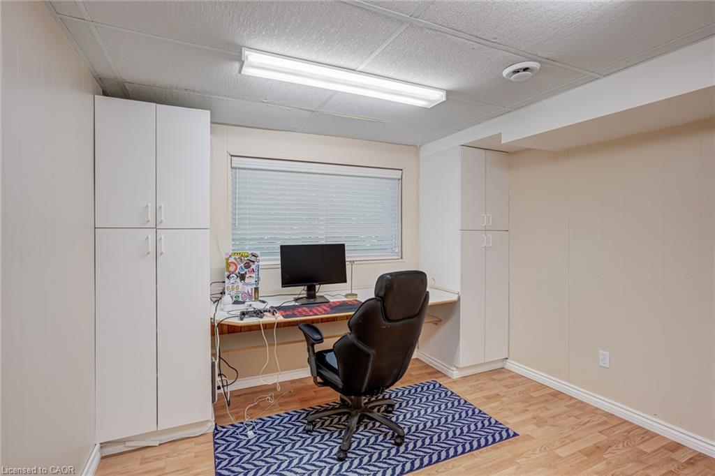 5-1560 Kerns Road, Burlington, ON - Indoor Photo Showing Office