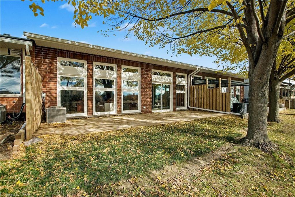 33 Sister Kern Terrace, Hamilton, ON - Outdoor