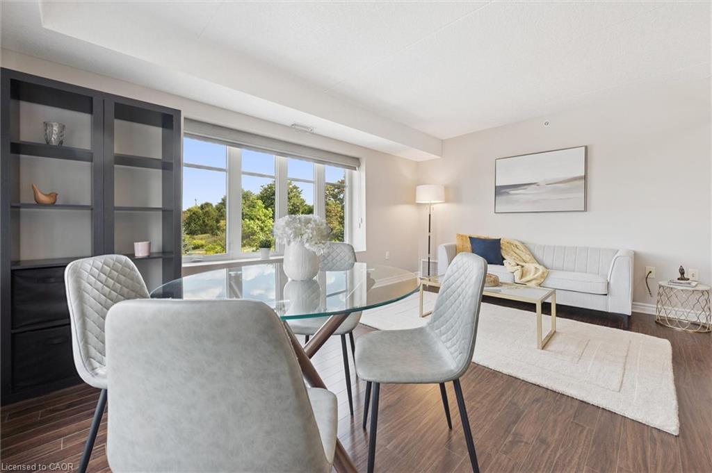 301-776 Laurelwood Drive, Waterloo, ON - Indoor