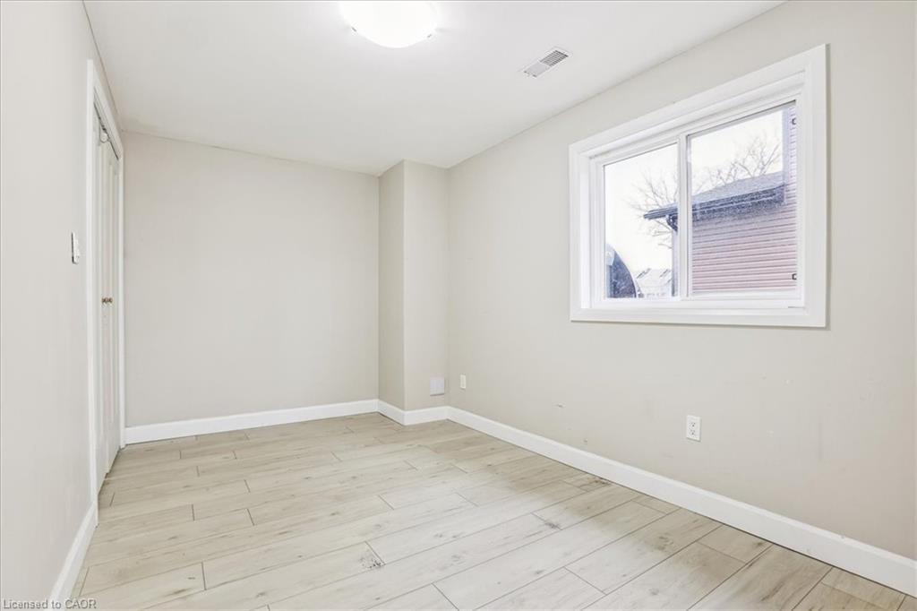 19 Bailey Street, St. Catharines, ON - Indoor Photo Showing Other Room