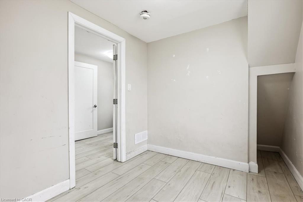 19 Bailey Street, St. Catharines, ON - Indoor Photo Showing Other Room
