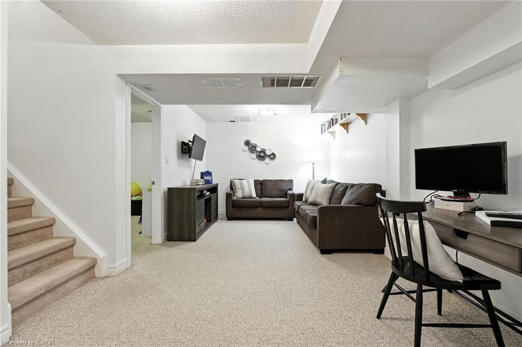 4-2252 Walkers Line, Burlington, ON - Indoor Photo Showing Office