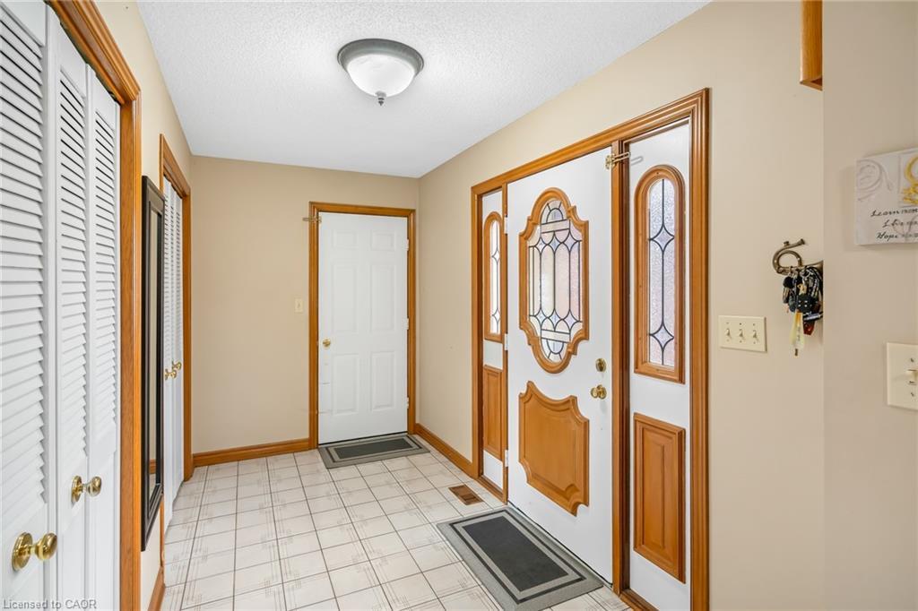 3688 Cardinal Drive, Niagara Falls, ON - Indoor Photo Showing Other Room