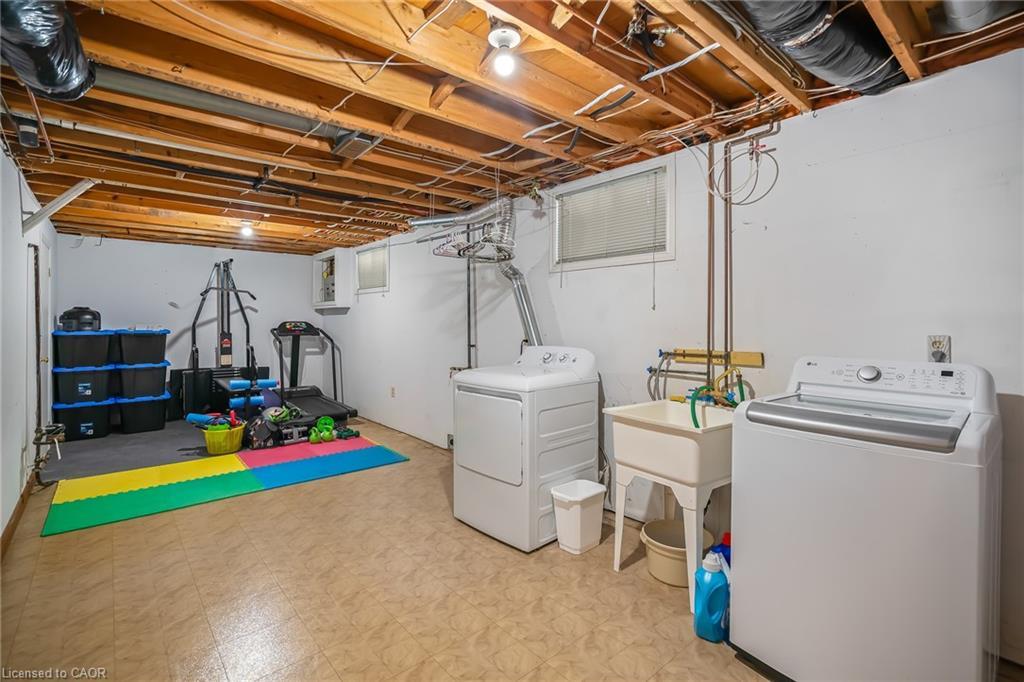 3688 Cardinal Drive, Niagara Falls, ON - Indoor