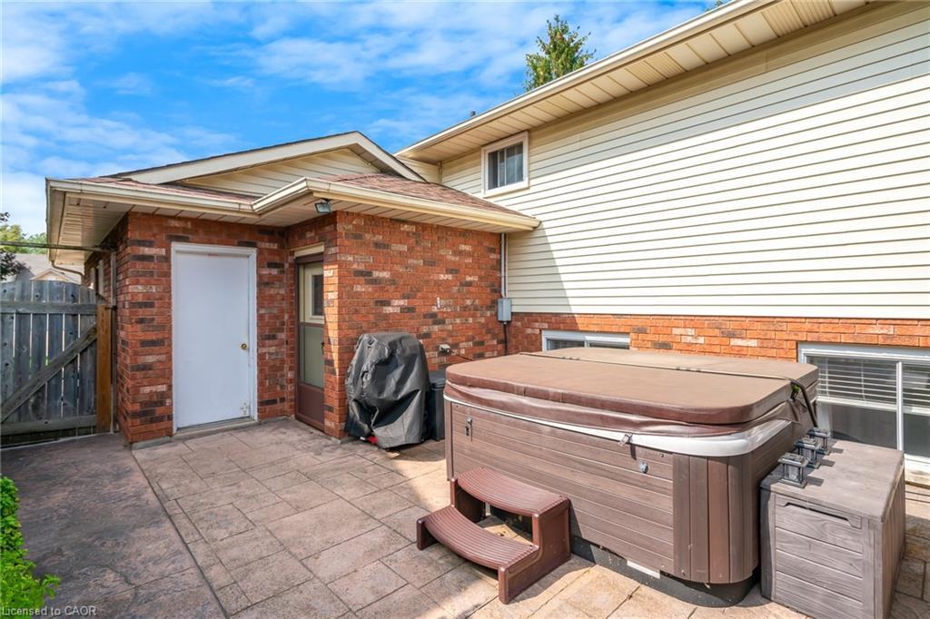 3688 Cardinal Drive, Niagara Falls, ON - Outdoor With Deck Patio Veranda With Exterior
