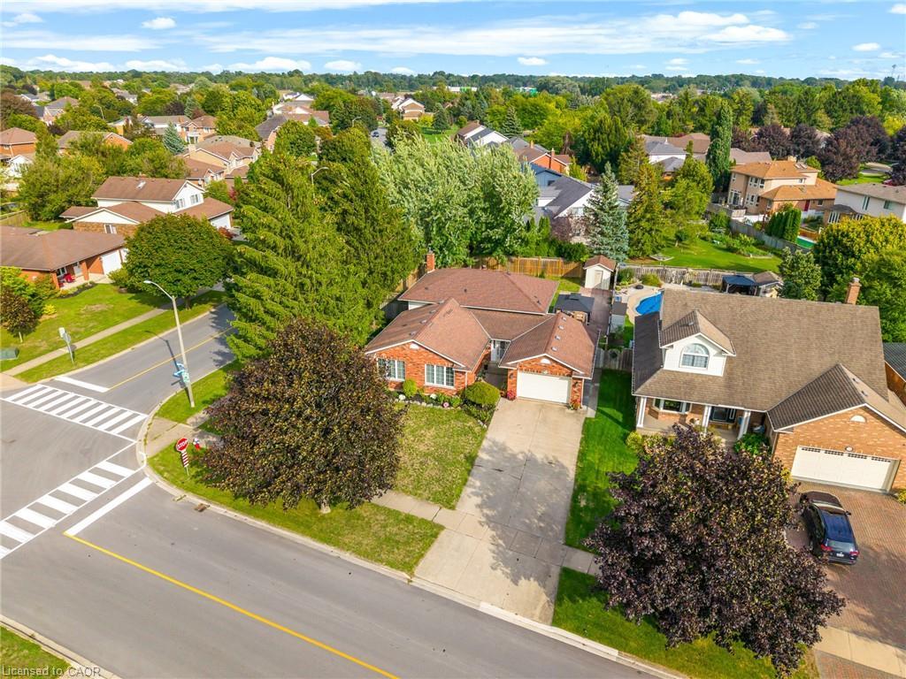 3688 Cardinal Drive, Niagara Falls, ON - Outdoor With View