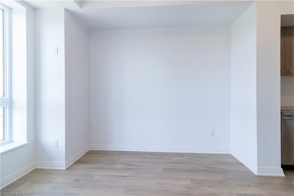 406-101 Golden Eagle Road, Waterloo, ON - Indoor Photo Showing Other Room