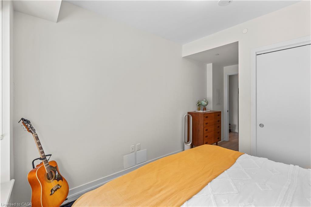 415-212 King William Street E, Hamilton, ON - Indoor Photo Showing Bedroom