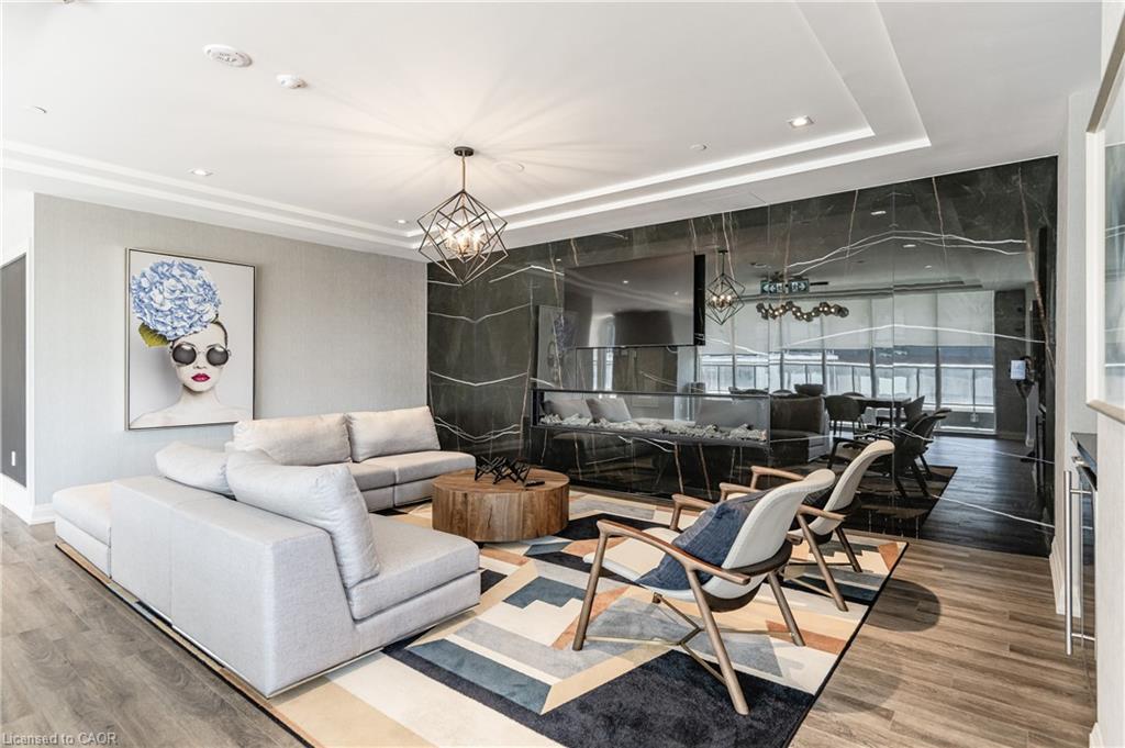 415-212 King William Street E, Hamilton, ON - Indoor