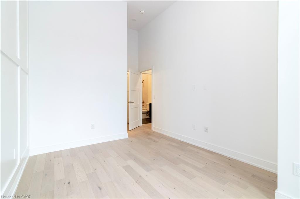 102-5 Wellington Street S, Kitchener, ON - Indoor Photo Showing Other Room