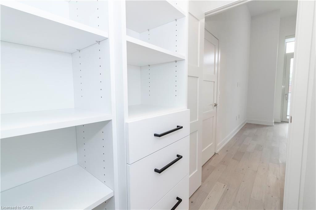 102-5 Wellington Street S, Kitchener, ON - Indoor Photo Showing Other Room