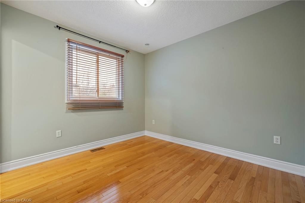107 Horning Drive, Hamilton, ON - Indoor Photo Showing Other Room