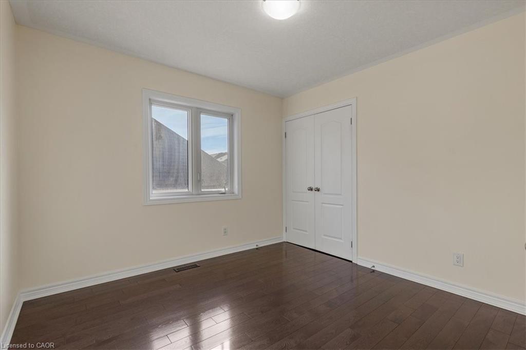 425 Rideau River Street, Waterloo, ON - Indoor Photo Showing Other Room