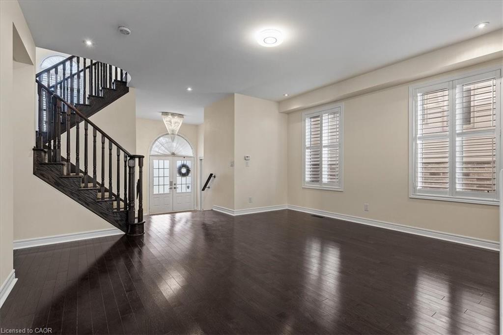 425 Rideau River Street, Waterloo, ON - Indoor Photo Showing Other Room