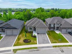 50 Vanrooy Trail Waterford, ON N0E 1Y0