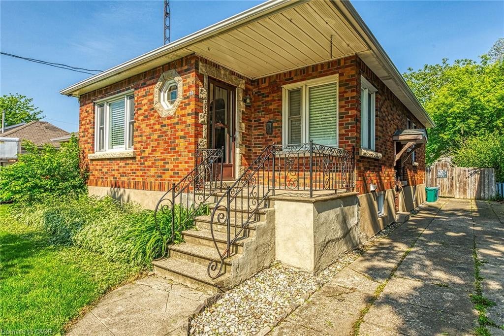 70 Concord Avenue, St. Catharines, ON - Outdoor