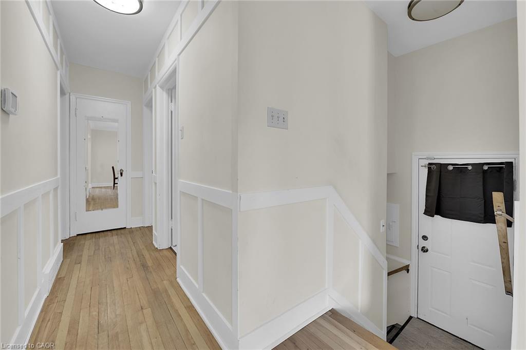 70 Concord Avenue, St. Catharines, ON - Indoor Photo Showing Other Room