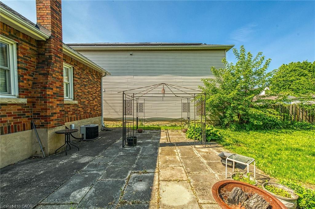 70 Concord Avenue, St. Catharines, ON - Outdoor