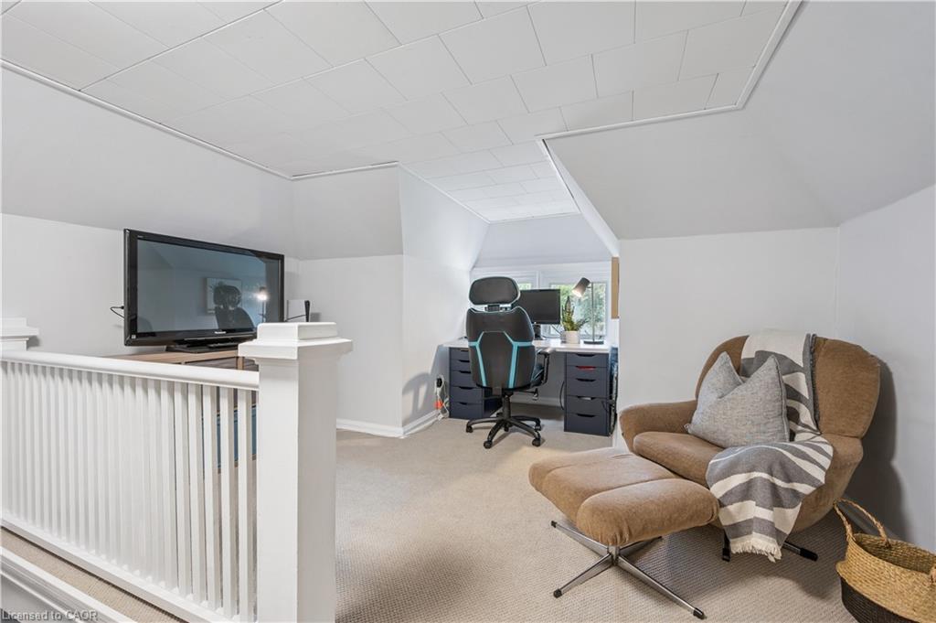 310 Kitchener Road, Cambridge, ON - Indoor