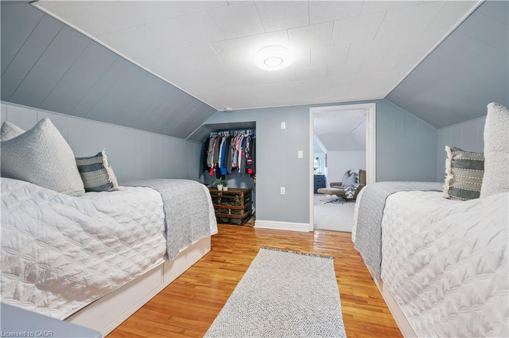 310 Kitchener Road, Cambridge, ON - Indoor Photo Showing Bedroom