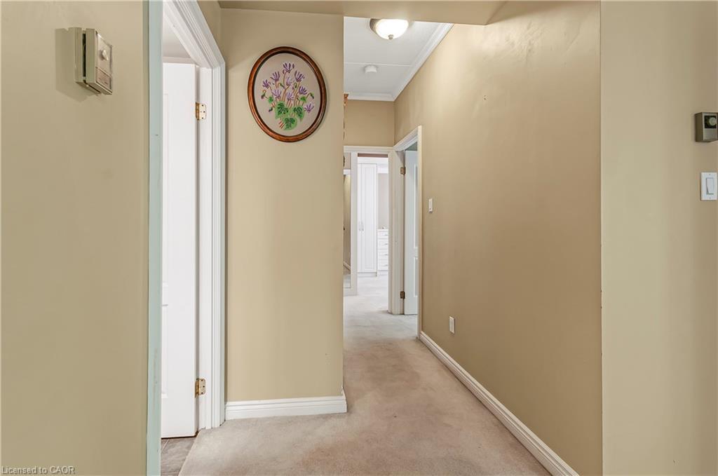 106-249 Major Mackenzie Drive E, Richmond Hill, ON - Indoor Photo Showing Other Room