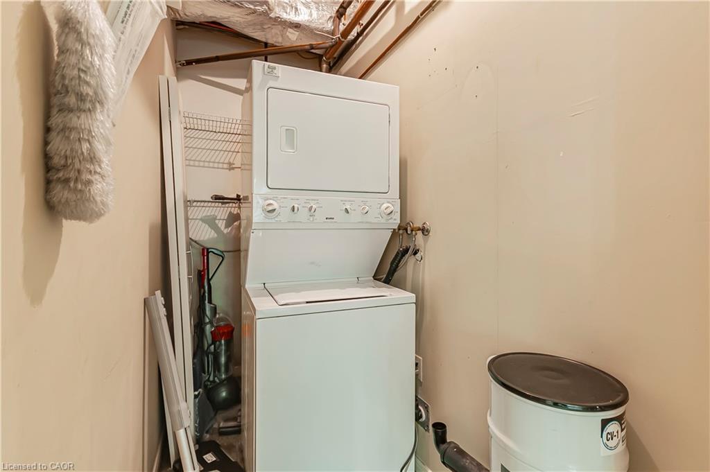 106-249 Major Mackenzie Drive E, Richmond Hill, ON - Indoor Photo Showing Laundry Room