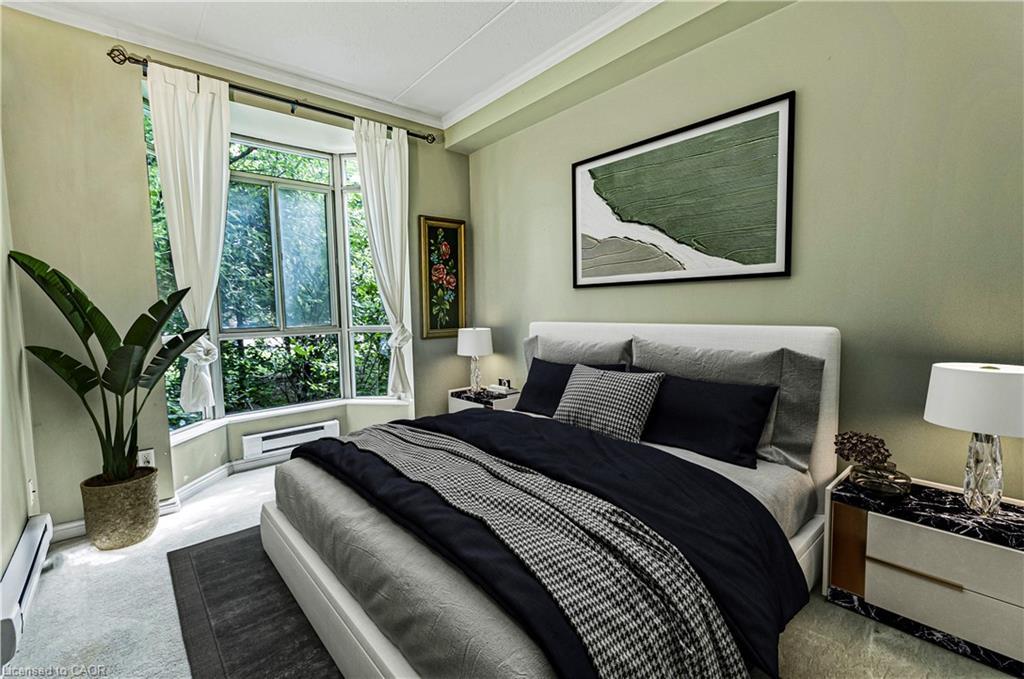 106-249 Major Mackenzie Drive E, Richmond Hill, ON - Indoor Photo Showing Bedroom