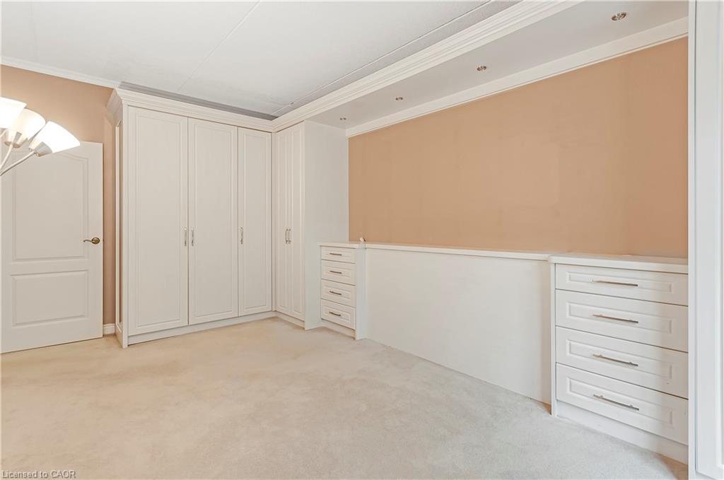 106-249 Major Mackenzie Drive E, Richmond Hill, ON - Indoor Photo Showing Other Room